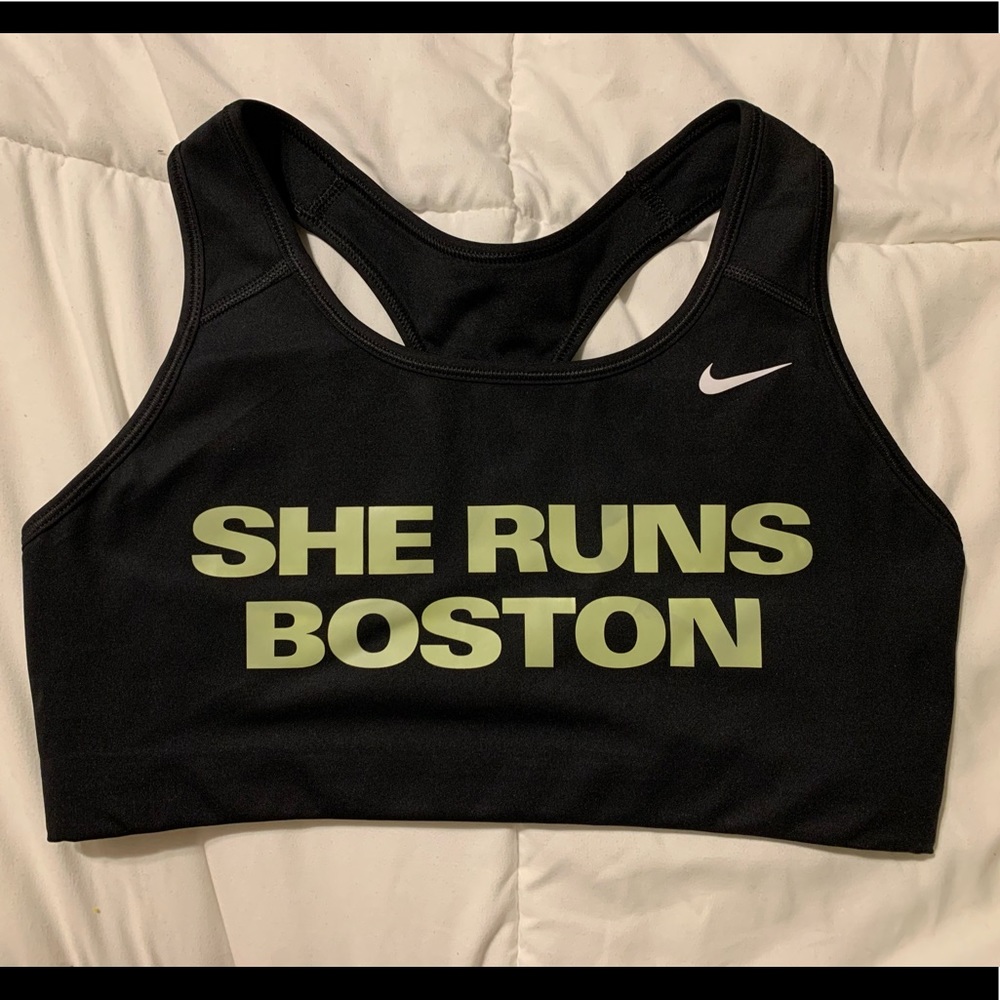 “SHE RUNS BOSTON” Nike Boston Marathon 2022 Sports Bra - Large